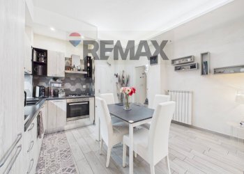 Cucina - Trilocale VIA MONTEFIASCONE, Roma - foto 4