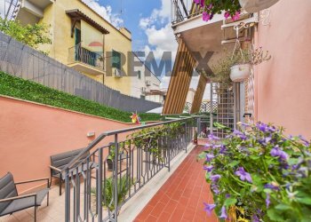 Balcone - Trilocale VIA MONTEFIASCONE, Roma - foto 17