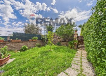 Giardino - Terraced Villa Via delle Viole
 
30, Sutri - photo 5