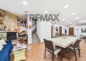 Sala da pranzo - Terraced Villa Via delle Viole
 
30, Sutri - photo 8