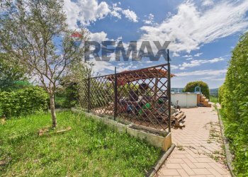 Giardino - Terraced Villa Via delle Viole
 
30, Sutri - photo 26