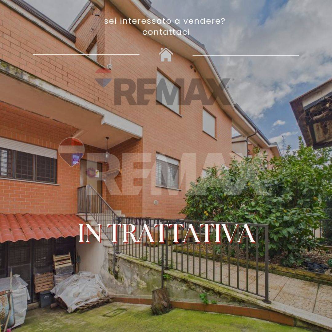 Edificio all\'aperto - Terraced Villa Roma - photo 1