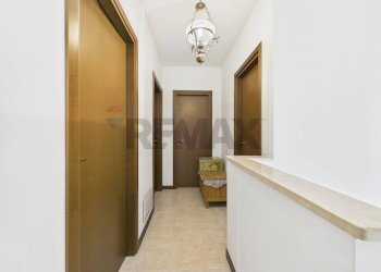 Hall / corridoio - Villa a Schiera Roma - foto 13