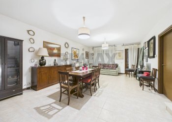 Sala da pranzo - Villa a Schiera Roma - foto 32