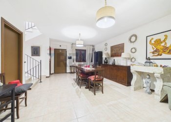 Sala da pranzo - Villa a Schiera Roma - foto 35