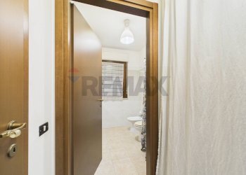 Hall / corridoio - Villa a Schiera Roma - foto 39