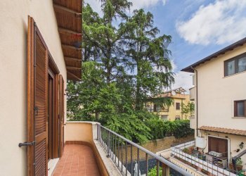 Balcone - Villa Via Magliano
 
41, Formello - foto 17