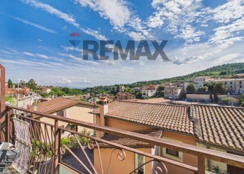 Balcone - Three-room apartment Via Risorgimento
 
28, Sacrofano - photo 16