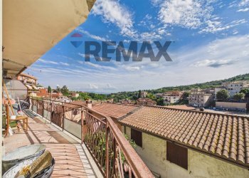 Balcone - Three-room apartment Via Risorgimento
 
28, Sacrofano - photo 18