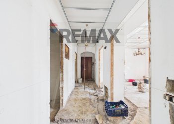 Hall / corridoio - Three-room apartment Via Risorgimento
 
28, Sacrofano - photo 27