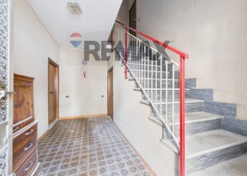 Scale - Three-room apartment Via Risorgimento
 
28, Sacrofano - photo 33