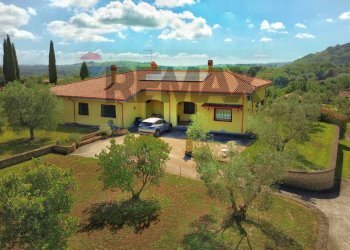 Casa all\'aperto - Semi-detached house strada di macchiano
 
2, Campagnano di Roma - photo 1