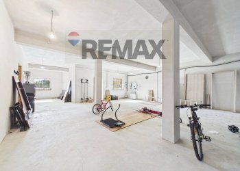 Parcheggio - Semi-detached house strada di macchiano
 
2, Campagnano di Roma - photo 28
