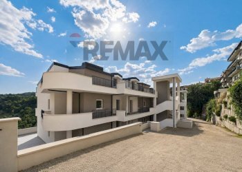 Terrazza - Three-room apartment via a gramsci, Morlupo - photo 1
