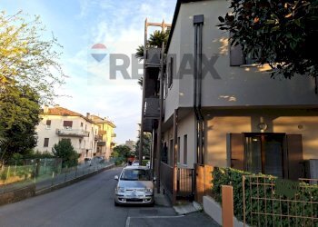 Edificio all\'aperto - Trilocale Viale XXIV Maggio
48, Conegliano - foto 7