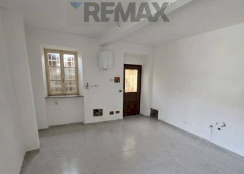 Stanza vuota - Independent house Via giuseppe Garibaldi
 
9, Gravellona Lomellina - photo 3
