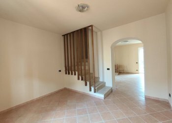 Foto 4 - Quadrilocale VIA CRODAROLO, Sarnico - foto 4
