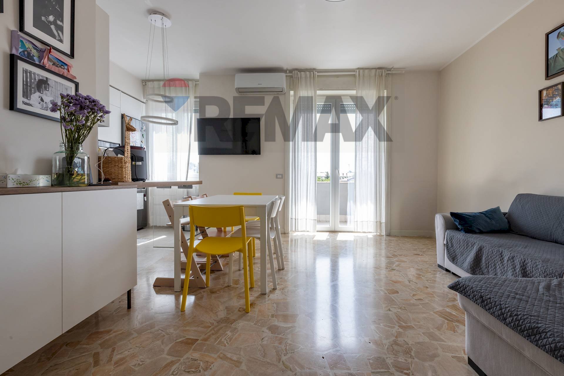 Sala da pranzo - Four-room apartment via Cantù
 
5, Gallarate - photo 1