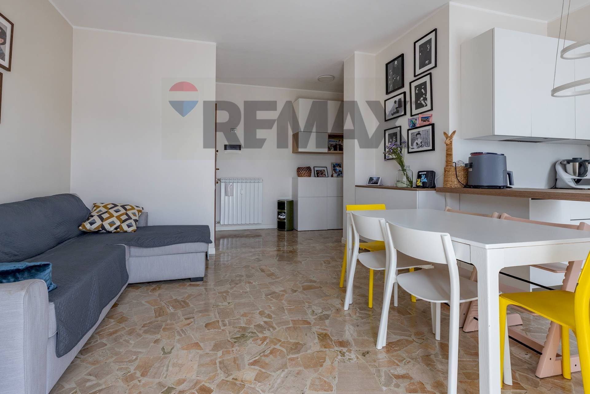 Sala da pranzo - Four-room apartment via Cantù
5, Gallarate - photo 3