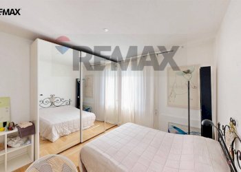 Camera / camera da letto - Three-room apartment Residenza Lago, Basiglio - photo 17