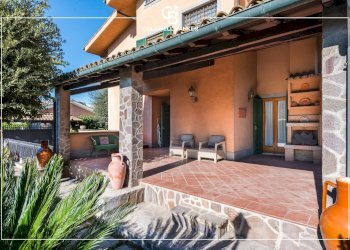 Foto 2 - Villa Via Ariccia
 
11, Ciampino - photo 2