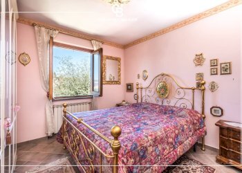 Foto 25 - Villa Via Ariccia
 
11, Ciampino - photo 25