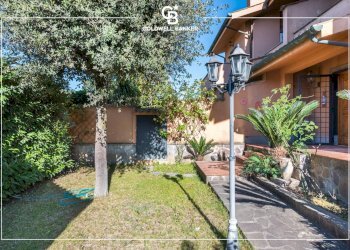 Foto 55 - Villa Via Ariccia
 
11, Ciampino - photo 55