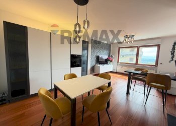 Sala da pranzo - Terraced Villa Via Neri
 
10, Campobasso - photo 2