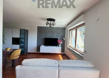 Soggiorno - Terraced Villa Via Neri
 
10, Campobasso - photo 6