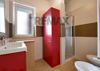 Bagno - Appartamento via Belgio
 
2, Bari - foto 19