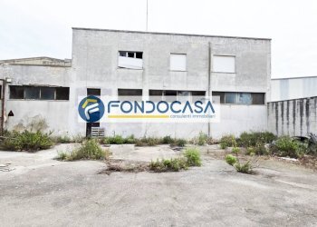 Foto 1 - Shed Strada per Fiume Grande
 
snc, Brindisi - photo 1