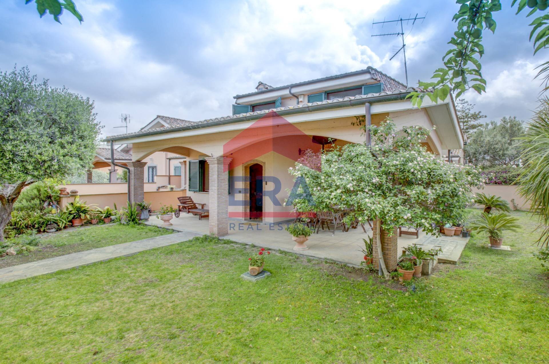 Foto 1 - Villa VIA DEL MARE
 
171, Pomezia - foto 1
