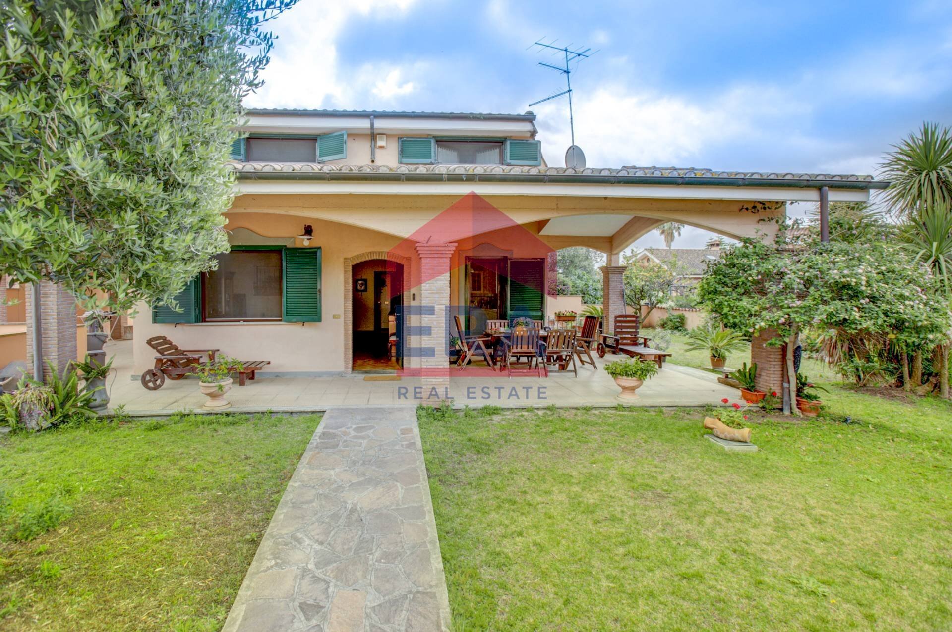 Foto 2 - Villa VIA DEL MARE
171, Pomezia - foto 2
