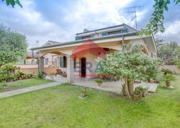 Foto 1 - Villa VIA DEL MARE
 
171, Pomezia - foto 1