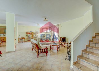 Foto 19 - Villa VIA DEL MARE
 
171, Pomezia - foto 19