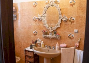 Foto 23 - Four-room apartment via cimone
 
10, Catania - photo 23