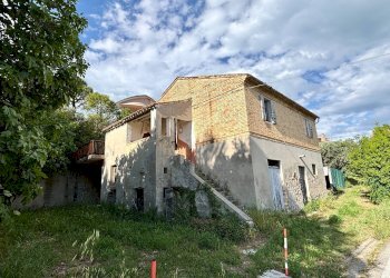 Foto 2 - Rustic via colle in su, Acquaviva Picena - photo 2