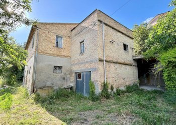 Foto 3 - Rustic via colle in su, Acquaviva Picena - photo 3