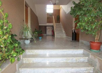 Interno palazzo - Three-room apartment Statte - photo 3