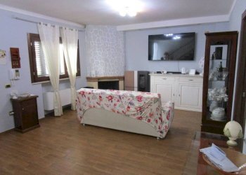 Salone - Villa a Schiera Statte - foto 4