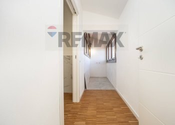 Hall / corridoio - Attico Via Carducci
 
3, Cassano d'Adda - foto 25