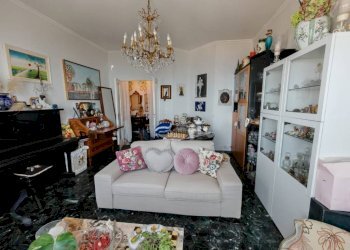 Salone - Trilocale via Fratelli Coda, 71, frazione Quinto Al Mare, Genova - foto 7