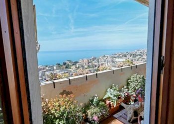 Terrazzo - Trilocale via Fratelli Coda, 71, frazione Quinto Al Mare, Genova - foto 10