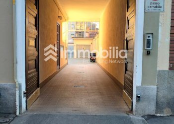 Foto 1 - Magazzino Via Limone
13, Torino - foto 1