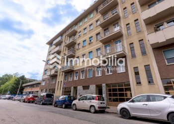 Foto 1 - Trilocale Via Monte Novegno
 
33, Torino - foto 1