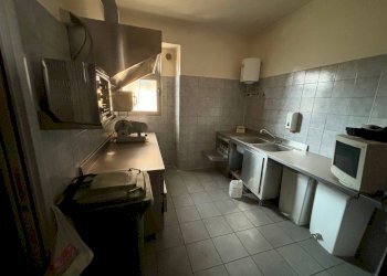 bagno - Commercial Premises Molteni
22, Sirone - photo 28