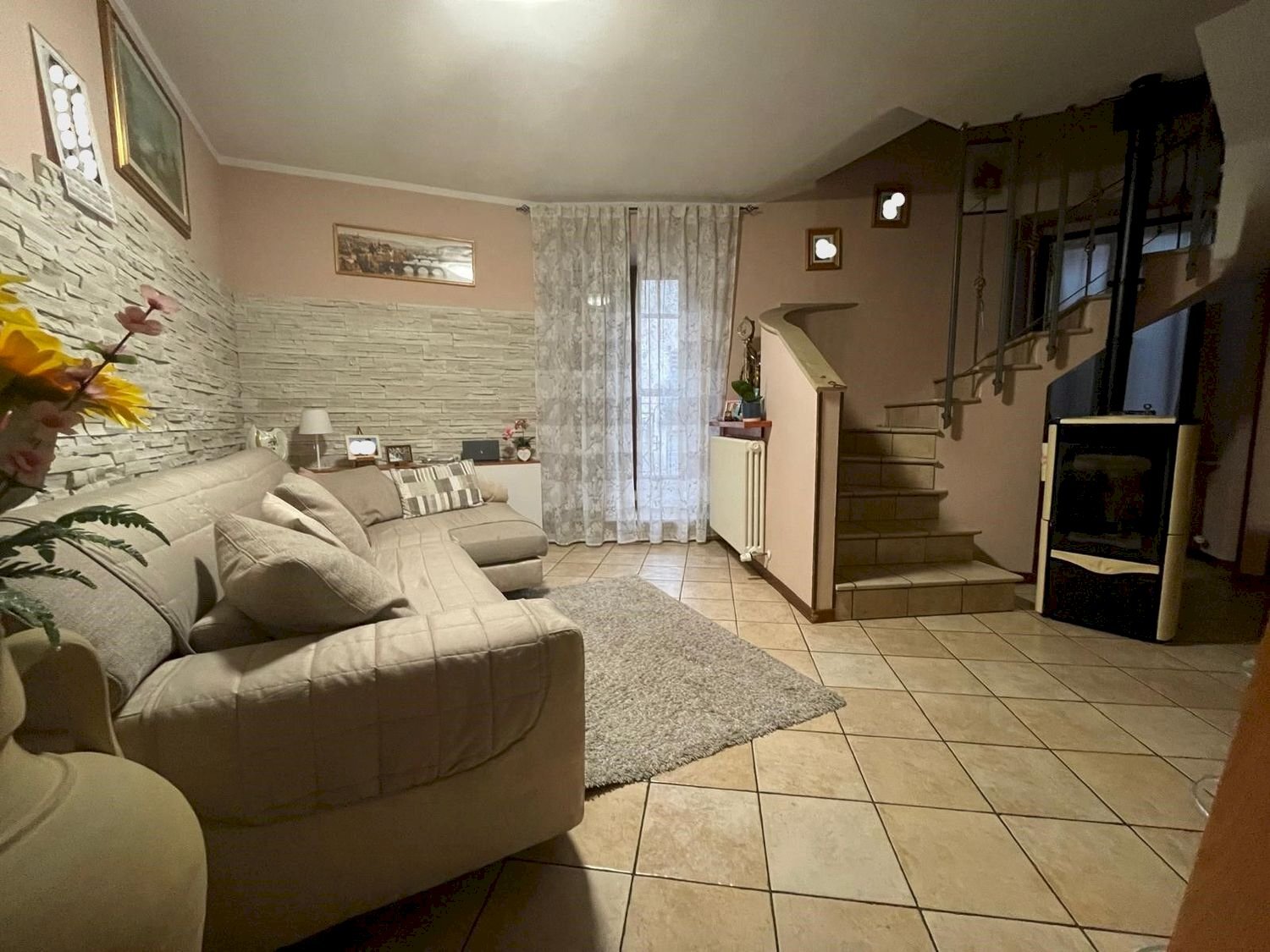 camera da letto - Independent house Como
4, Galbiate - photo 2