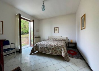 camera da letto - Villa Nicolò Paganini
4, Torre de' Busi - photo 12