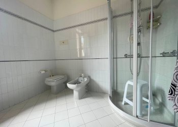 bagno - Villa Nicolò Paganini
4, Torre de' Busi - photo 16