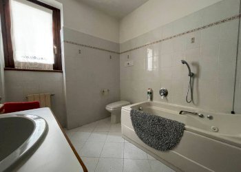 bagno - Villa Nicolò Paganini
4, Torre de' Busi - photo 22